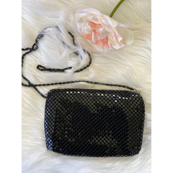 Vintage 60s Black Purse Metallic Mesh Crossbody Evening Bag Metal Strap 7" X 5" - Picture 10 of 12